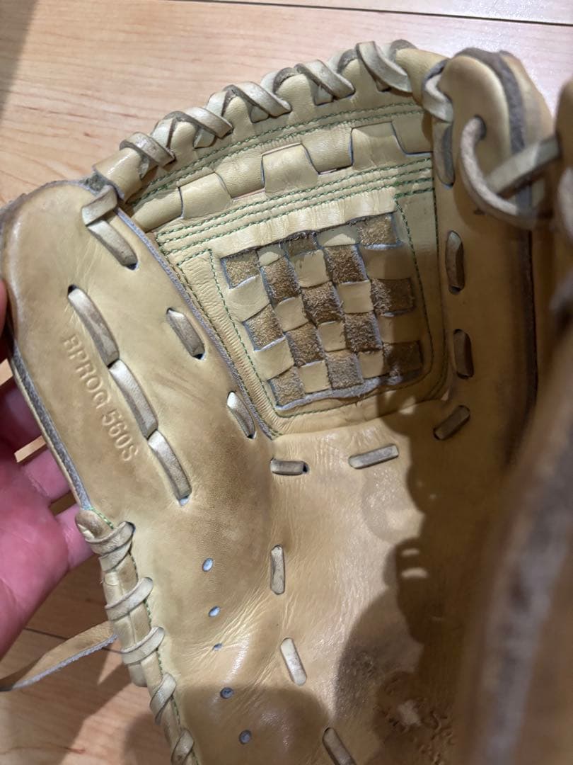 ゼット硬式用グローブ