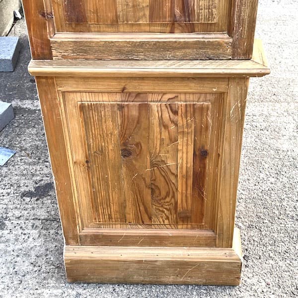ビンテージ　ガラスキャビネット　大型カップボード　ブックケース　古材