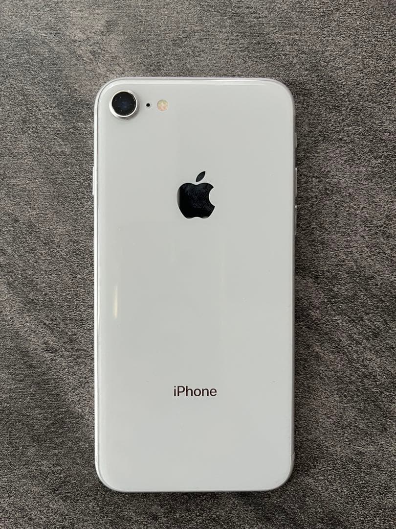 Apple iPhone 8 ホワイト 本体　256ＧＢ