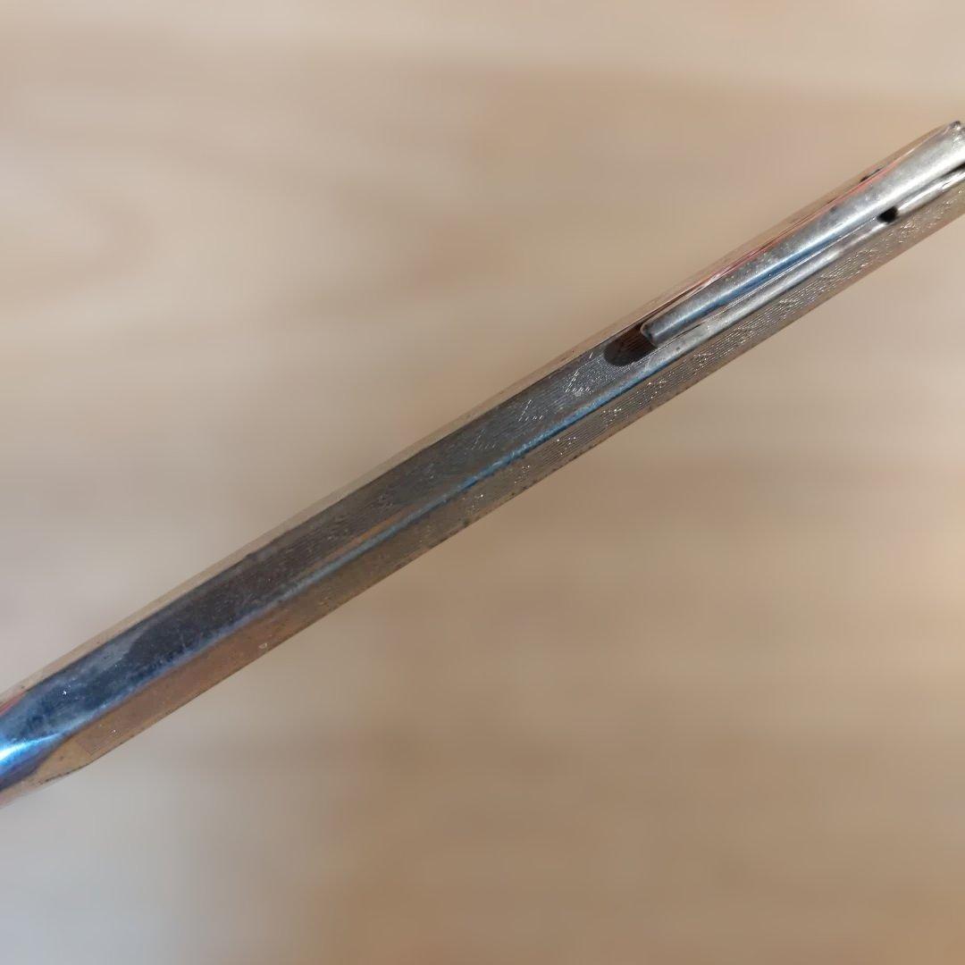 CARAN D'ACHE エクリドール シェブロン ボールペン