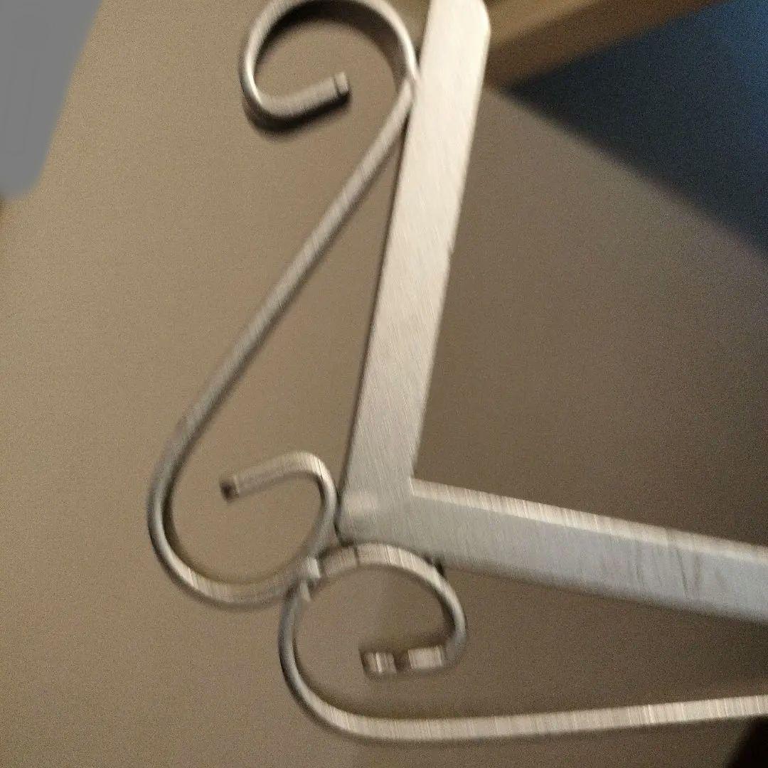 ★スチール製回転式小物掛けスタンド　キャスター付き送料無料