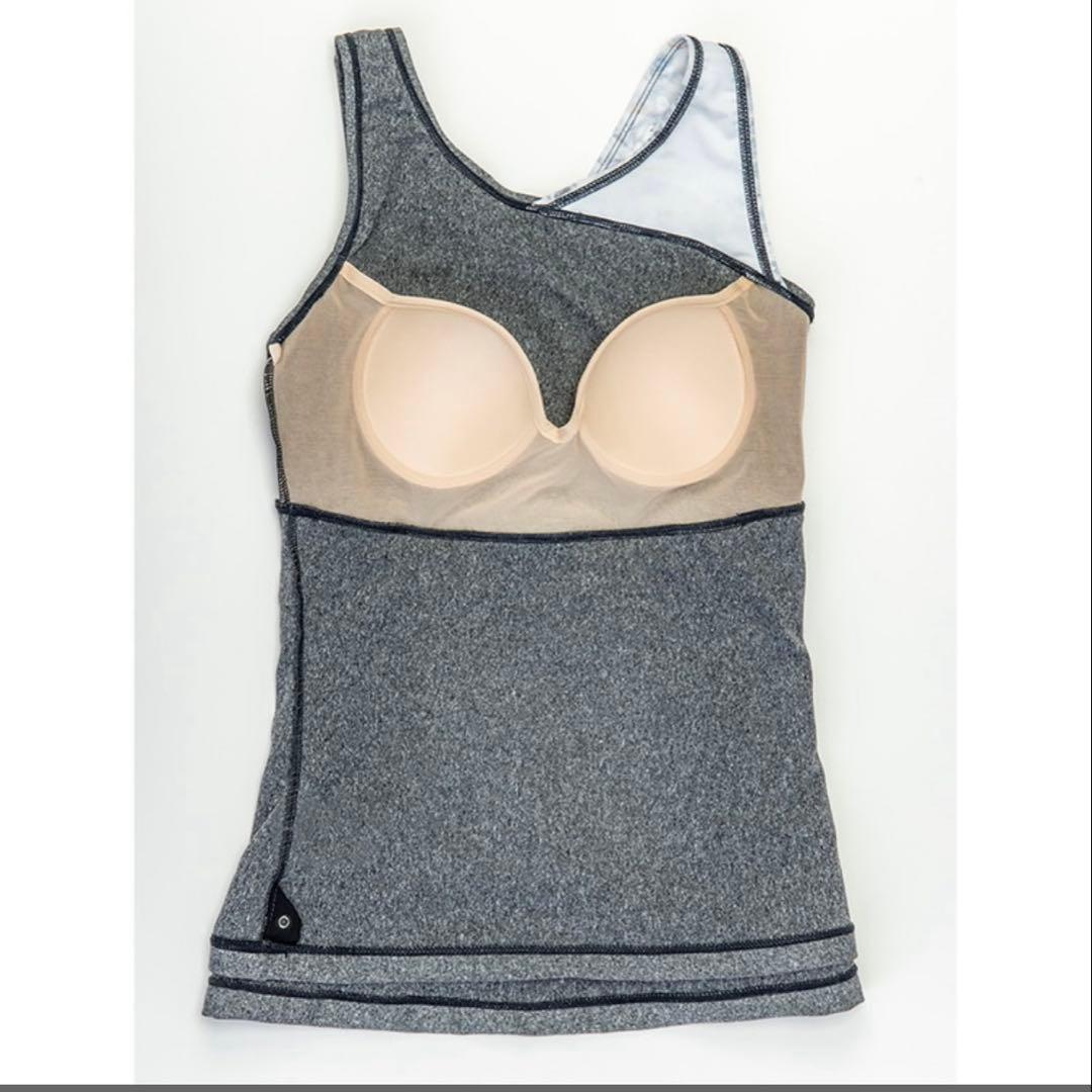 NIKEナイキ　レディース水着　M