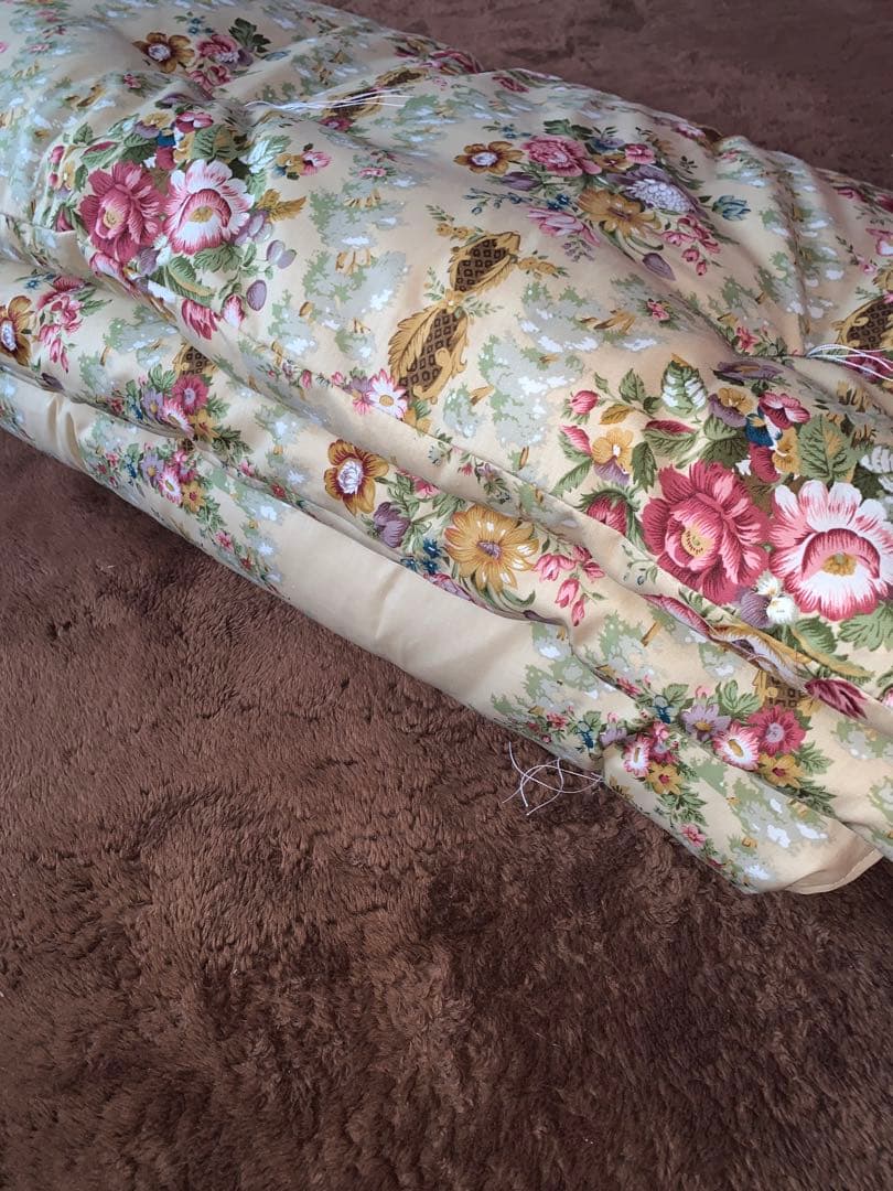 西川生地シングル両面プリント敷布団軽量！側生地中綿共綿100%お任せカバー付き！