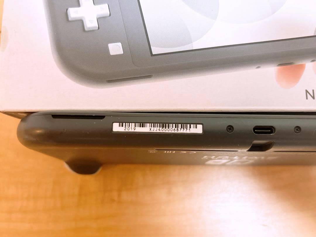 【ジャンク品】Nintendo Switch スイッチライト　本体