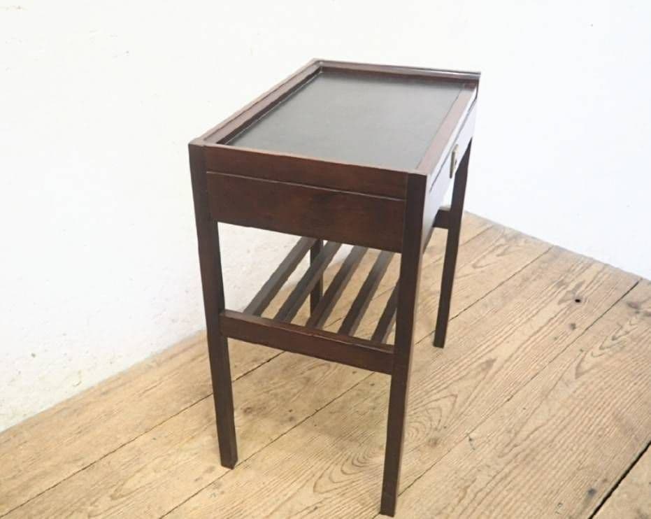 1073 オールドカリモク　サイドテーブル　デスク　陳列台　作業台　インテリア