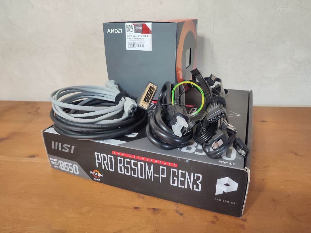 Ryzen 5 2600搭載自作PC＋モニター　メモリ32GB