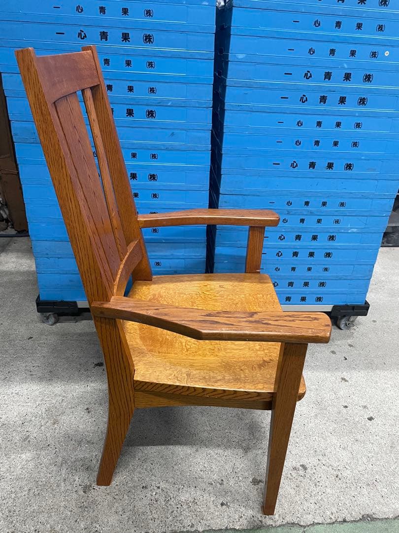 アンティーク家具　オーク材 ダイニングチェア アーム付き