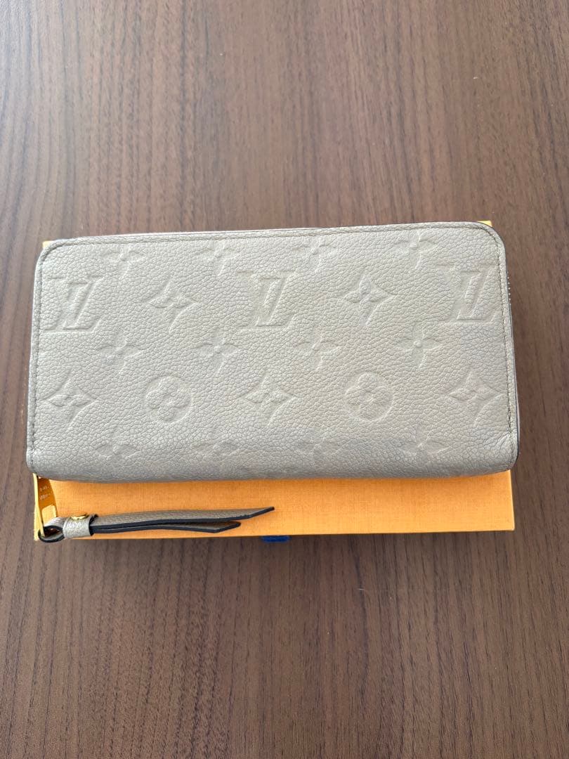 【美品】ルイヴィトン アンプラント ジッピーウォレット トゥルトレール