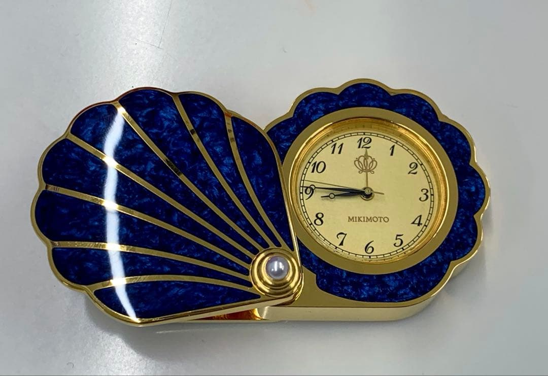 【値下げ】MIKIMOTO 真珠つき　シェル型トラベルラッカーパールクロック
