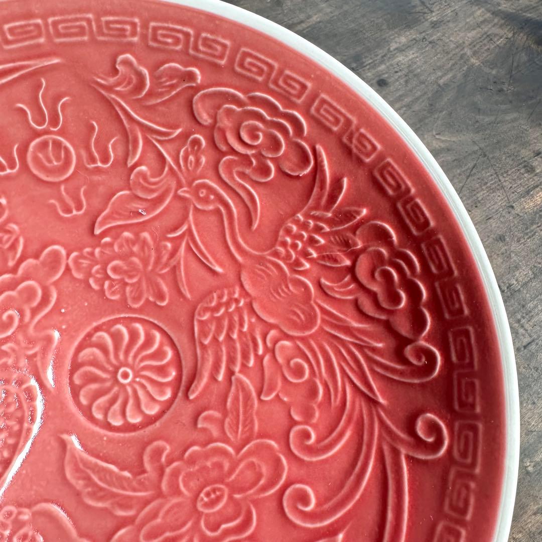 定窯　大皿　飾皿　茶碗　龍紋　鳳凰紋　陽刻　宋代　中国美術
