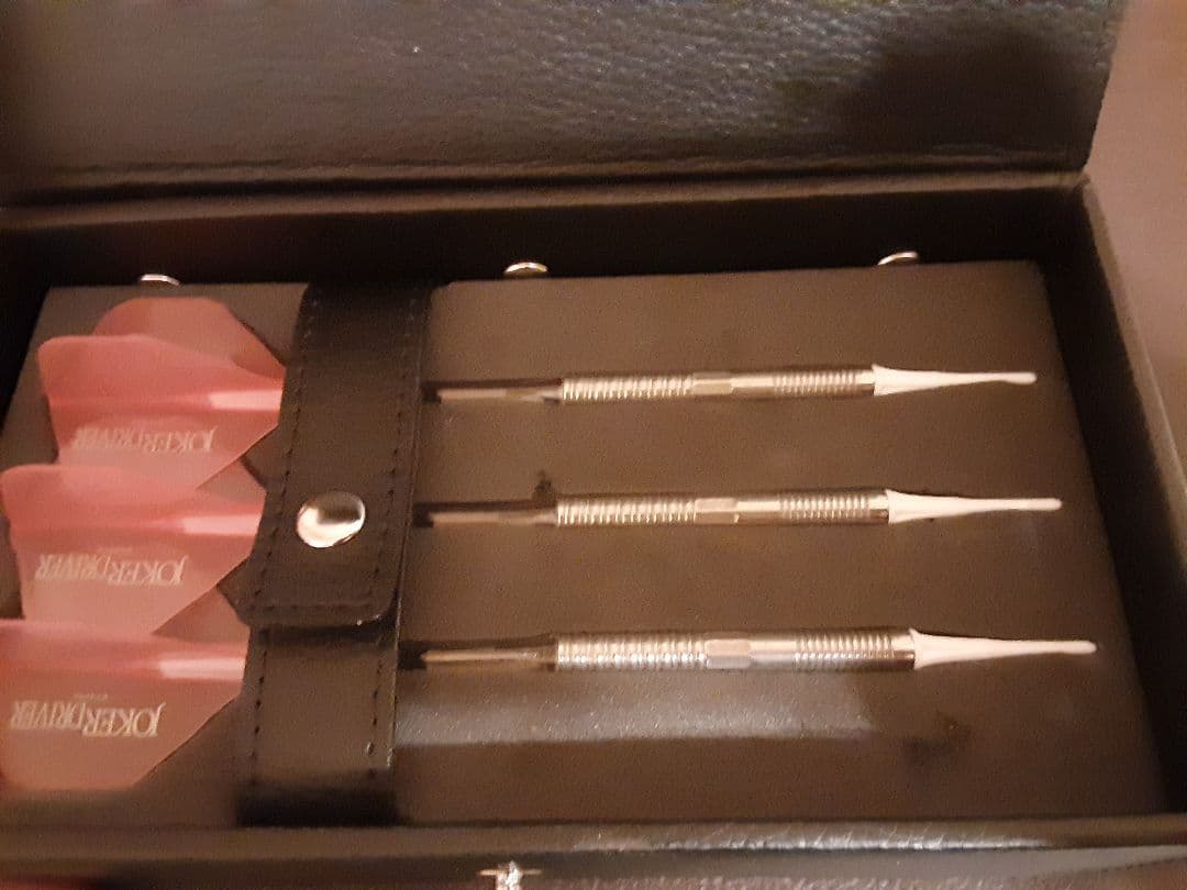 ダーツ JOKERD CRYSTAL IOWA