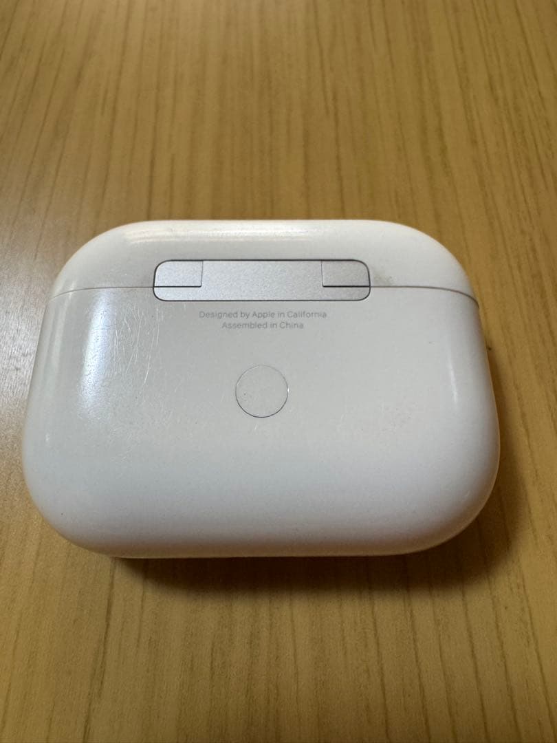 AirPods Pro 第1世代 ケース付【イヤーピースなし】