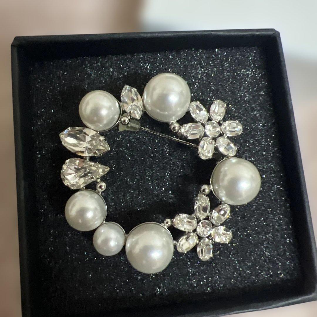 René パールクリスタルブローチ