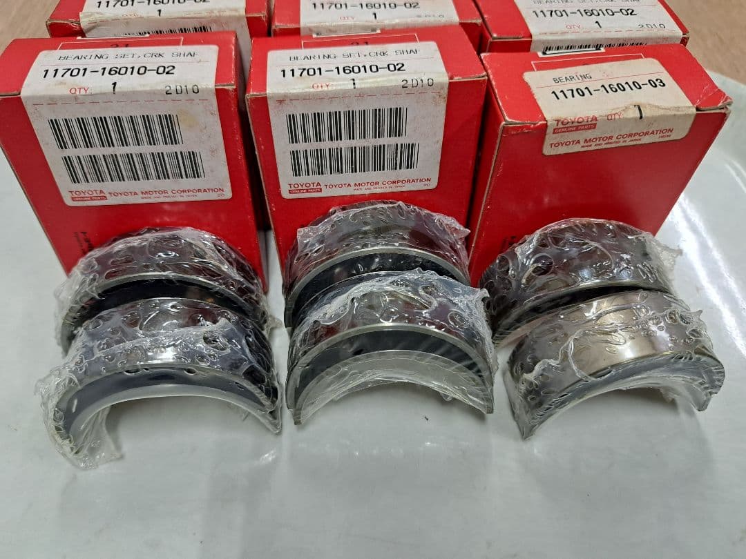 純正4A-GEクランクベアリングセット(5枚＋1枚)新品 ①