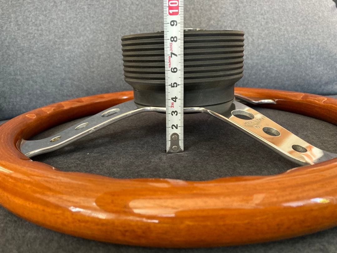 MOMO super INDY 1988年　ウッドステアリング