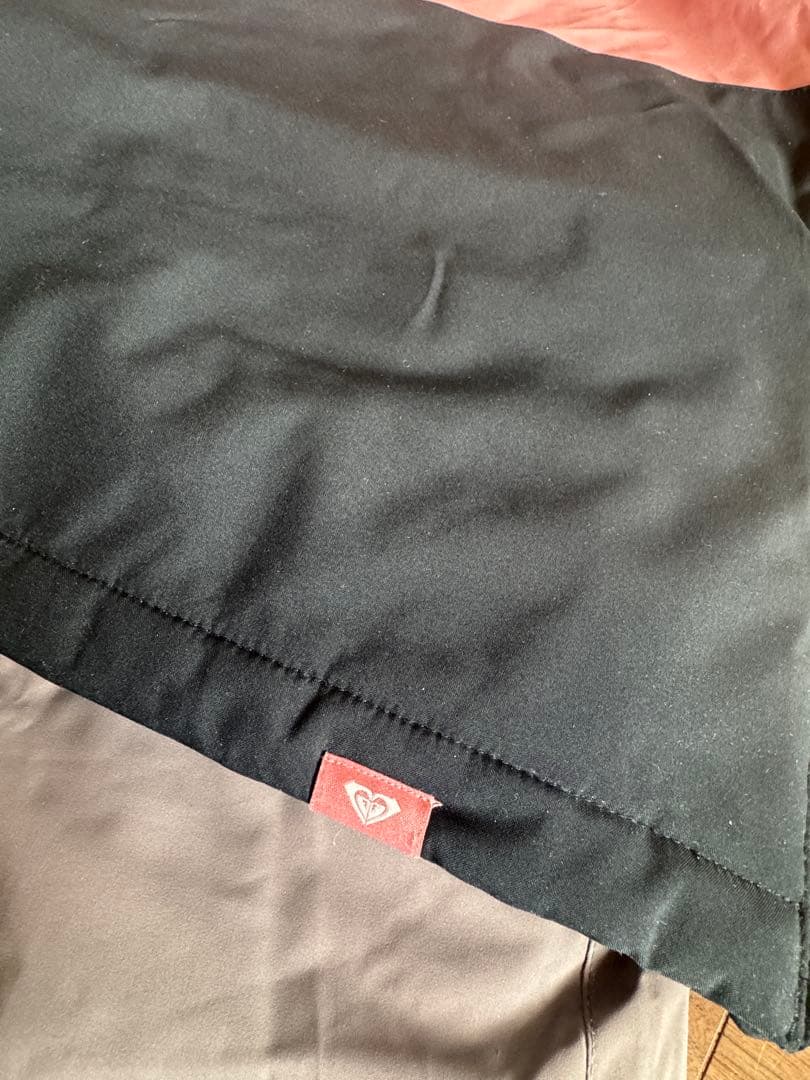 即発送　ROXY スノーボードウェア 子どもジュニア