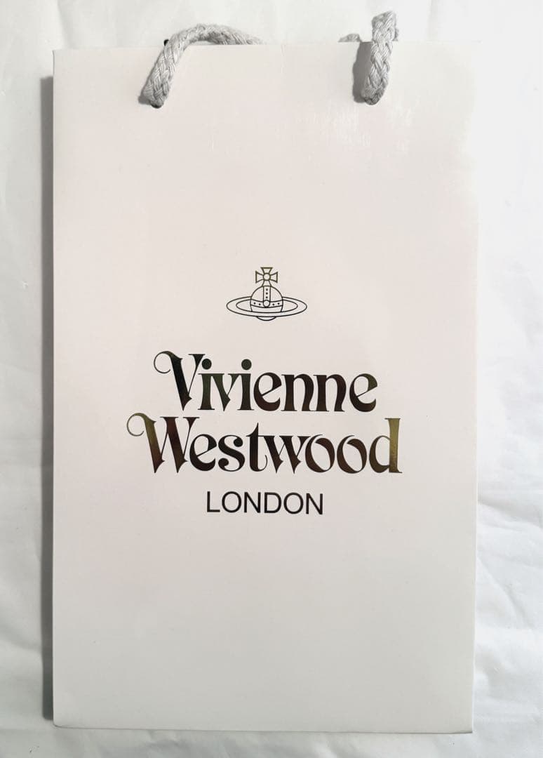 【新品未使用】Vivienne Westwood 長財布 レッド 大人気