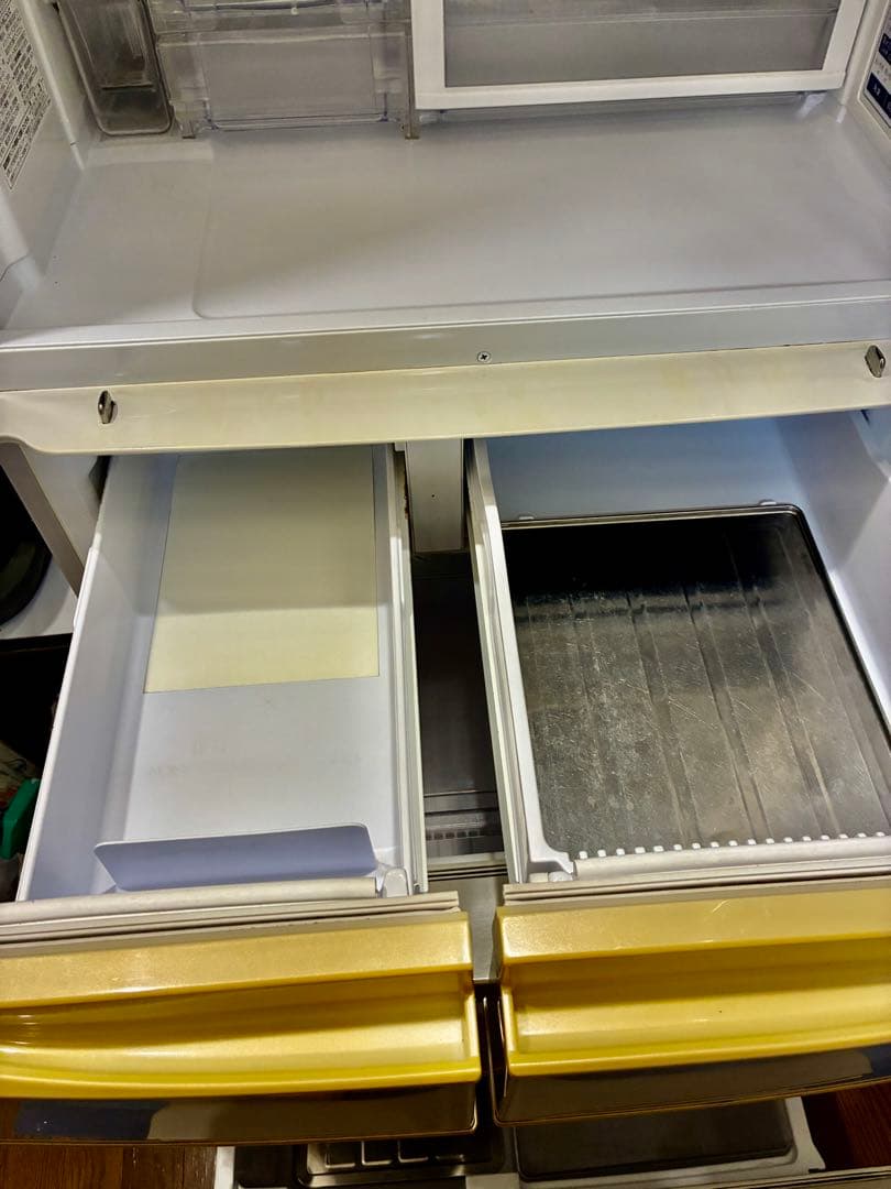 Ainさま専用 両開き　冷蔵庫　440L sj-xw44s