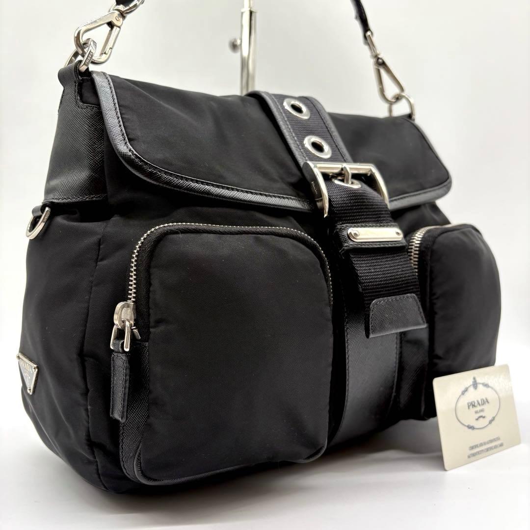 【極美品】PRADA ショルダーバッグ 三角ロゴプレート ナイロン サフィアーノ