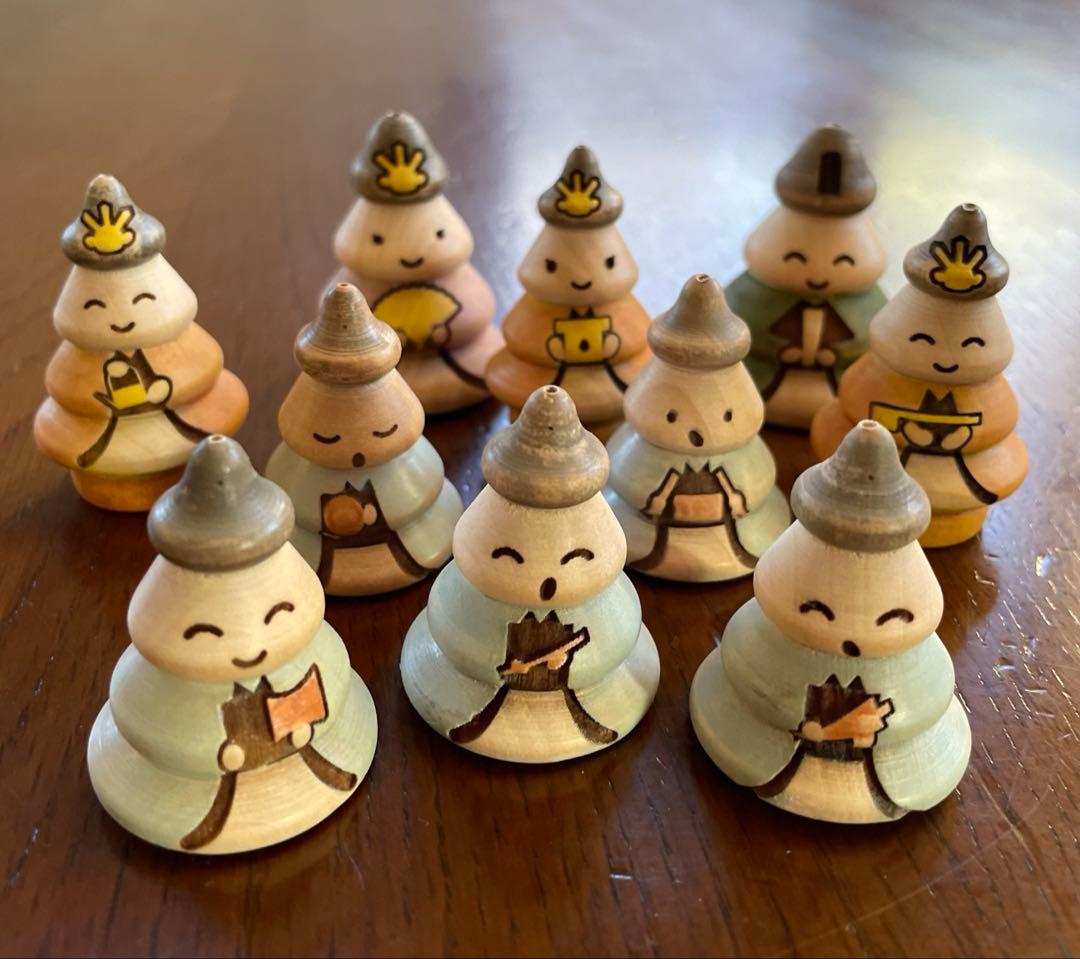 木製雛人形　触れて遊べる　ひな人形　磁石付き　収納付き　簡単片付け可愛い