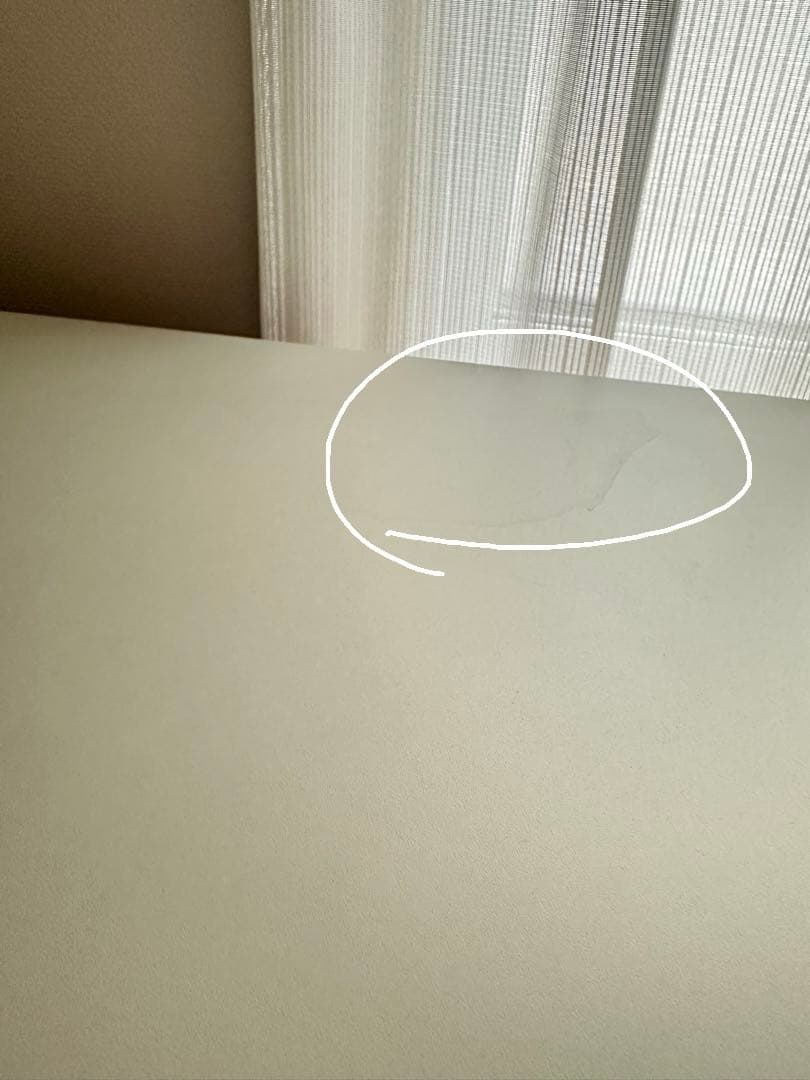 白い家具　ホワイト　ガラス扉　収納　飾り棚　本棚