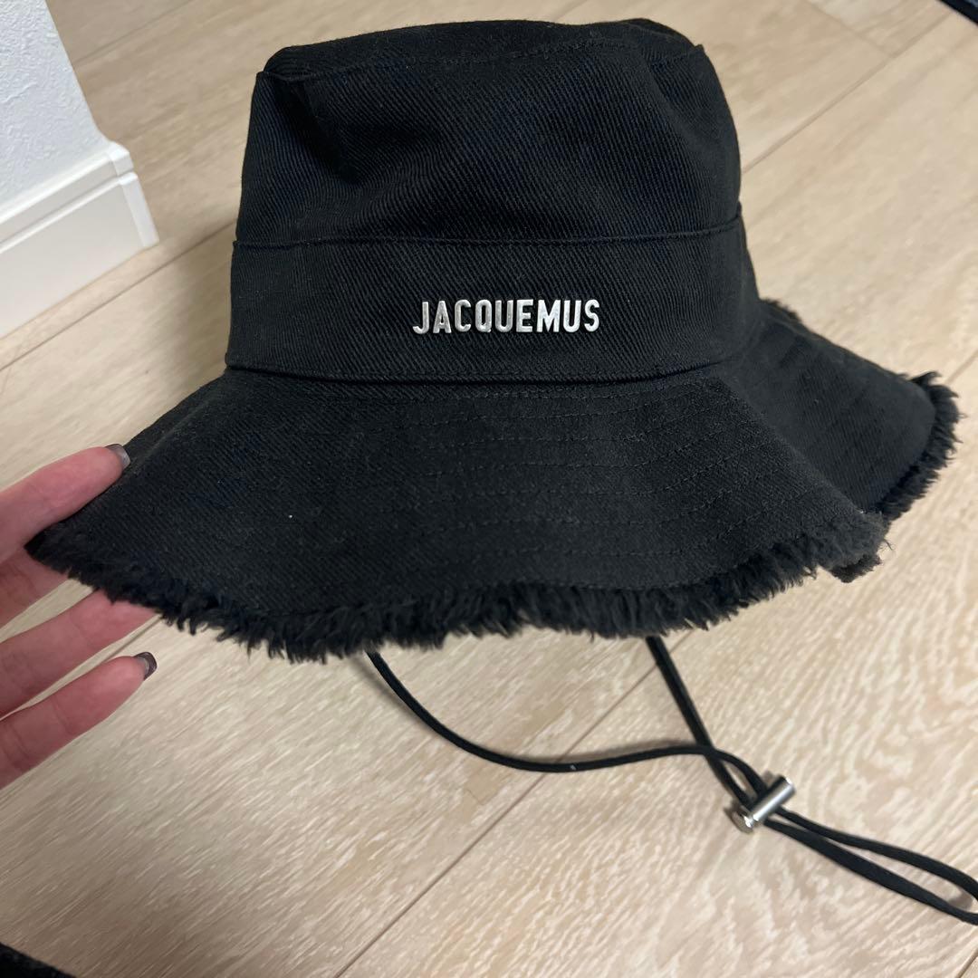 JACQUEMUS ブラック バケットハット レディース