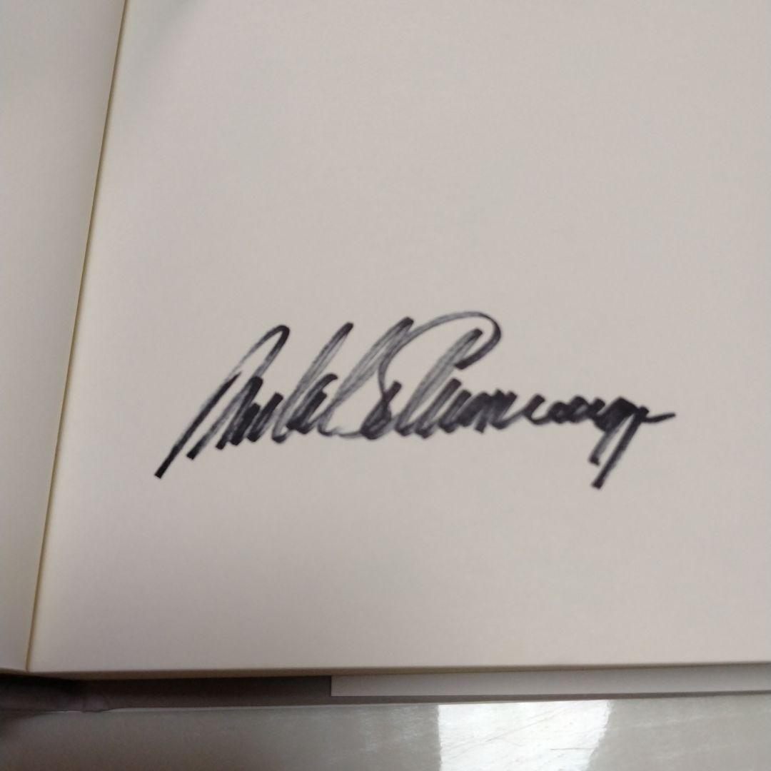 アーノルドシュワルツェネッガー直筆サイン本