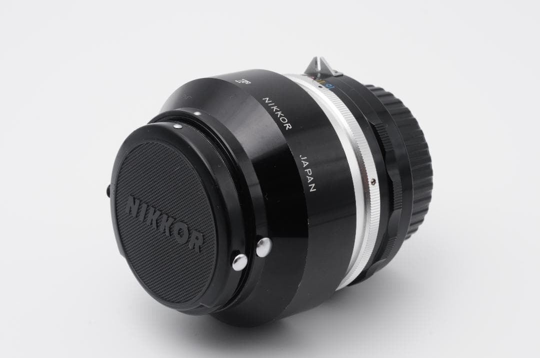Nikon Nikkor-S Auto 50mm f1.4 MF 標準レンズ