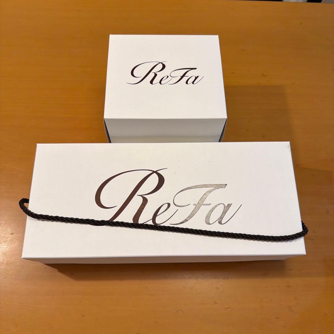 リファ ビューテック リセッター スタンド付き