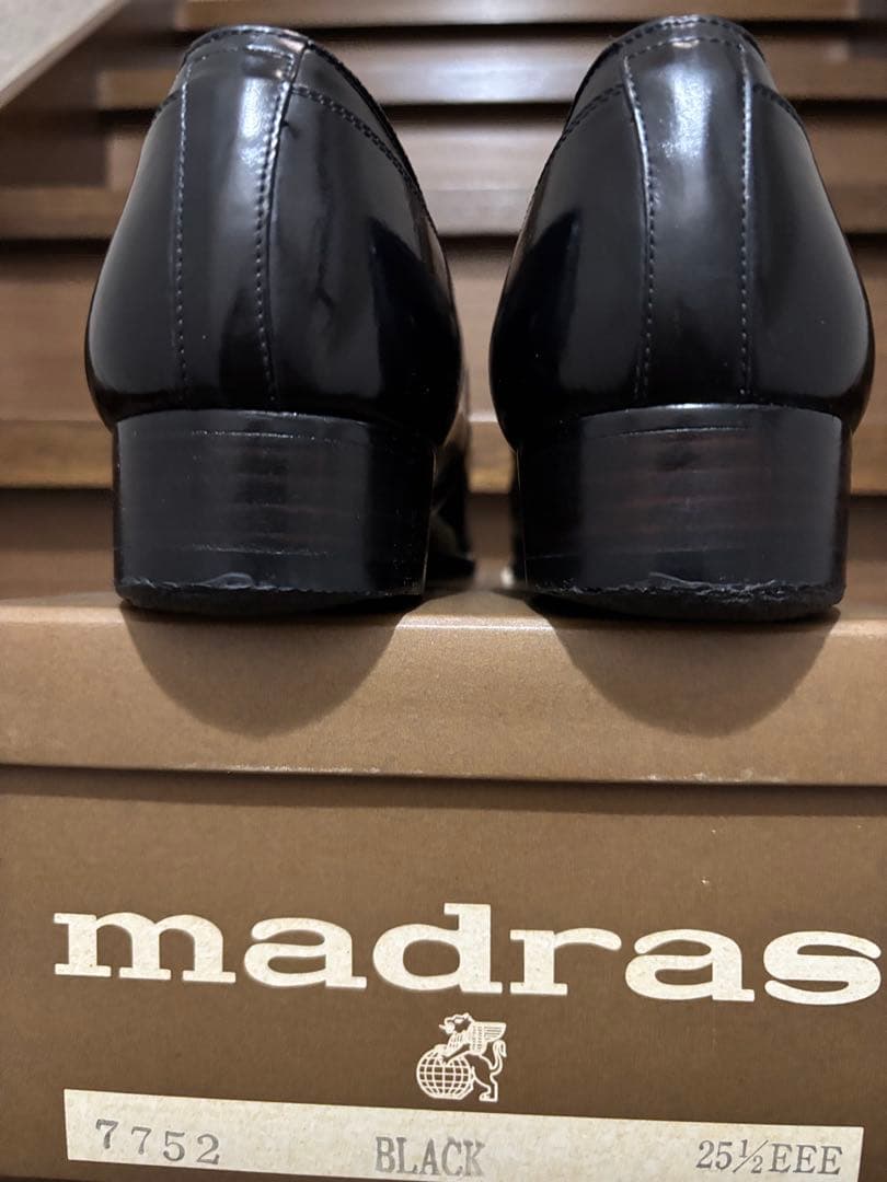 ヒ*す様 マドラスmadras革靴レザードレスシューズFANCY黒25.5EE新