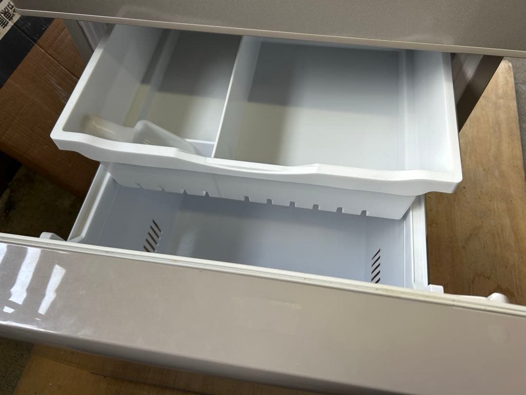 HITACHI 315L R-K320HVL 左開き　ライトブラウン