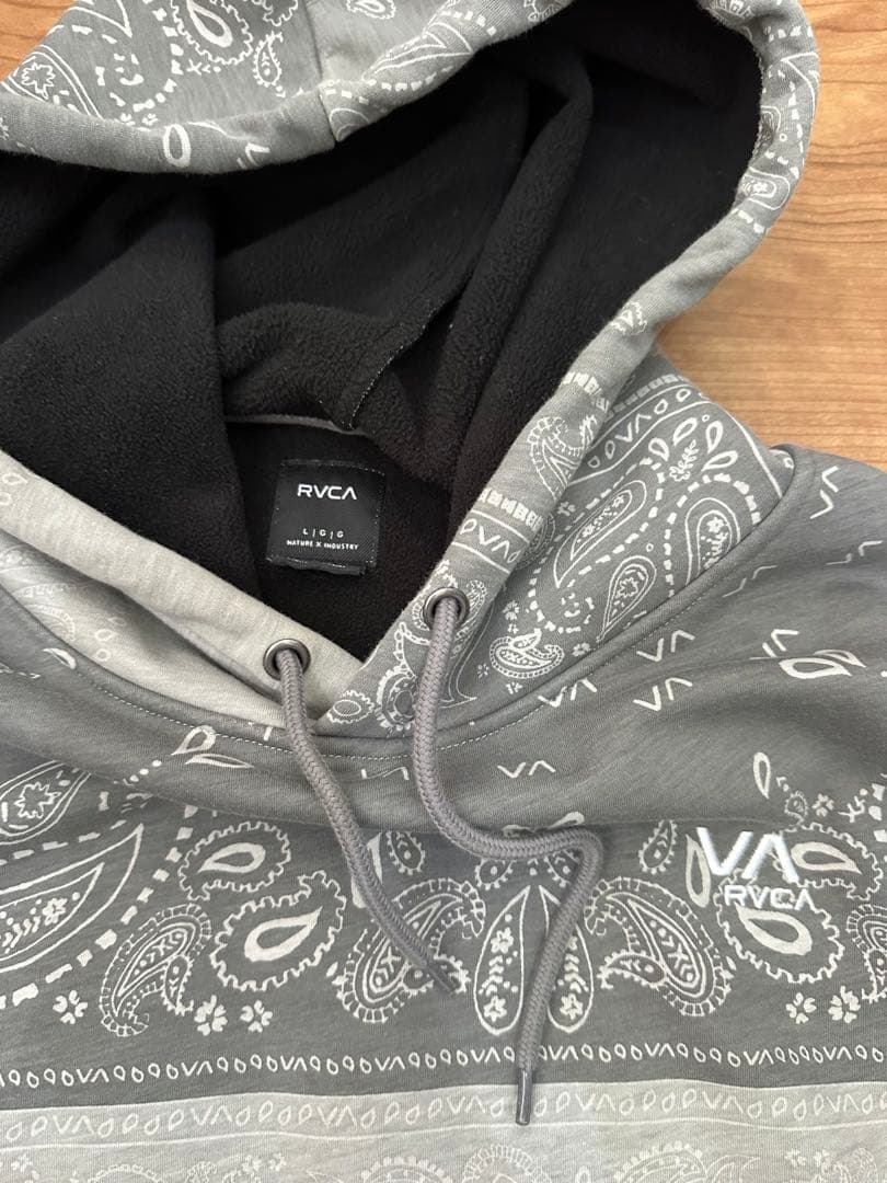 RVCA ルーカ　ペイズリー　セットアップ　Lサイズ