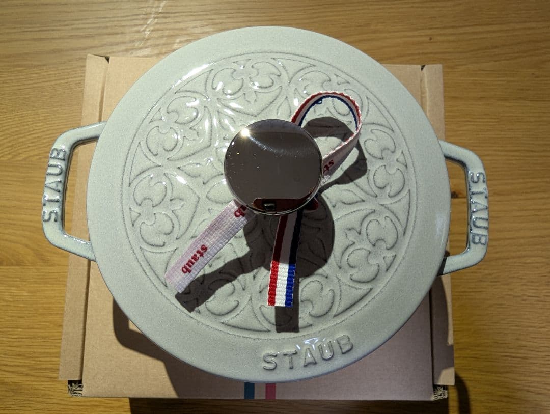 STAUB Wa-nabe S 16㎝ Lily カンパーニュ