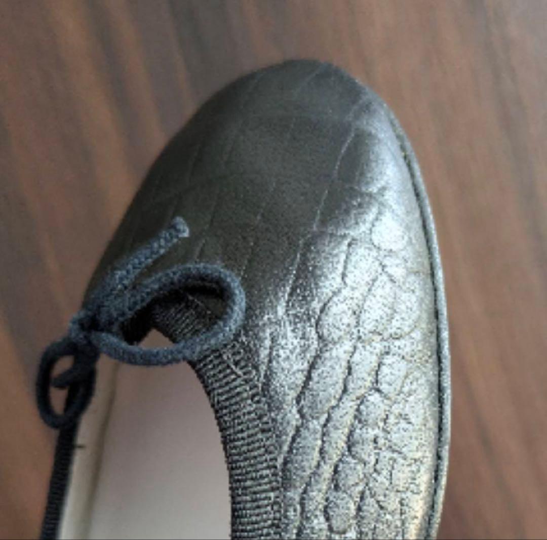 【美品】repetto レペット サンドリオン フラットシューズ 黒 39　型押