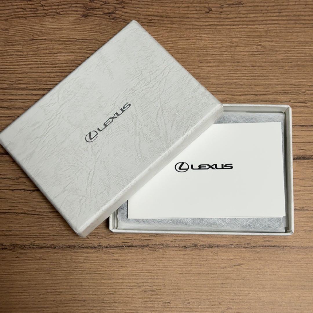 新品未使用　廃盤商品　レクサス純正カードキーケース　イタリア製本革　送料無料