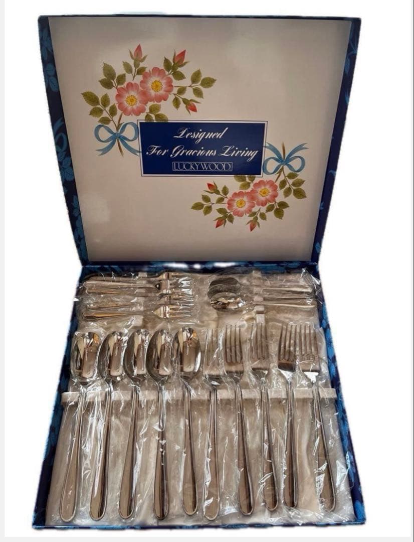 ラッキーウッド カトラリー(18-10) セット　(18本です)
