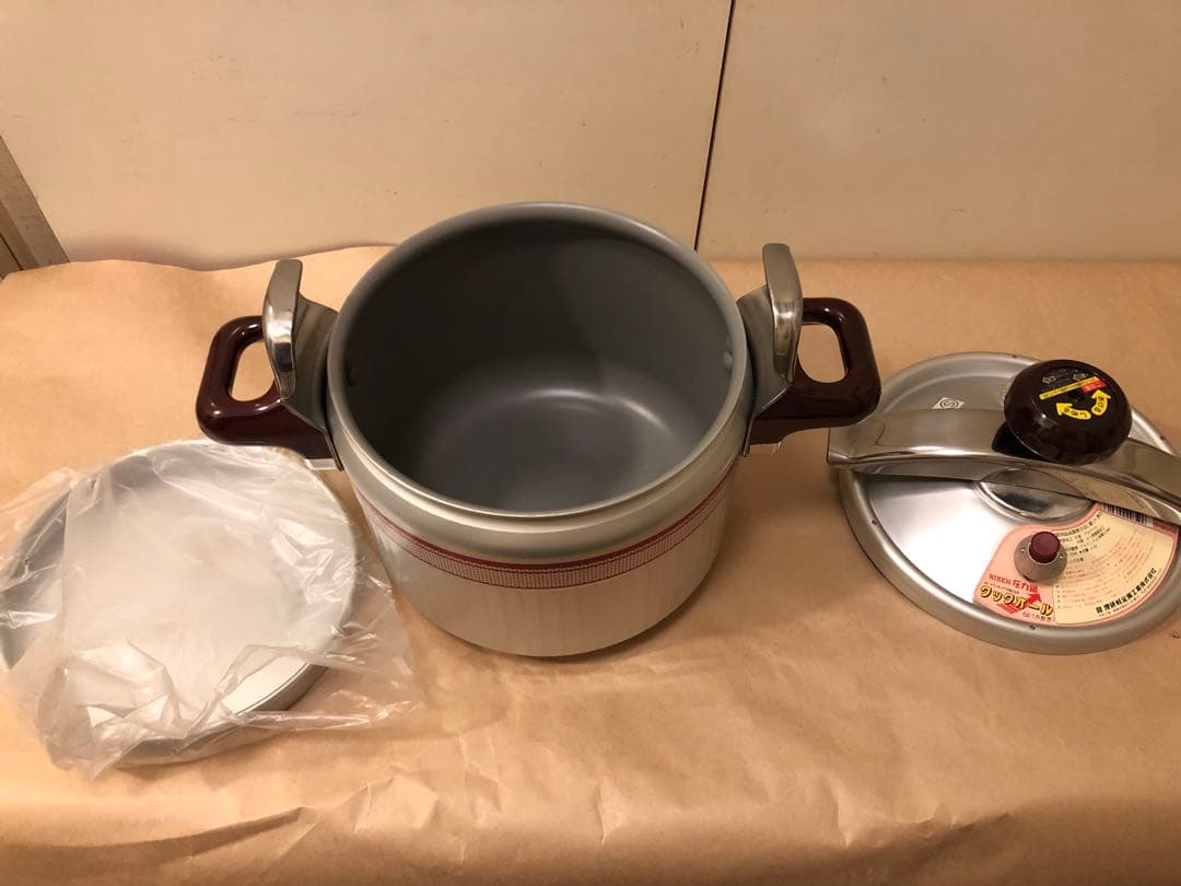 未使用品　理研　圧力鍋　クックウォール　6L 一升炊き　PMC-600