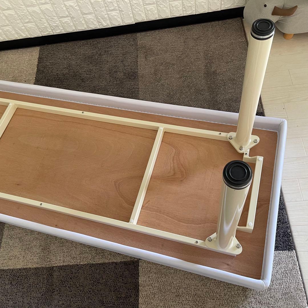 東京23区配送無料✨ビューティガレージ　エステベッド　ホワイト　美品