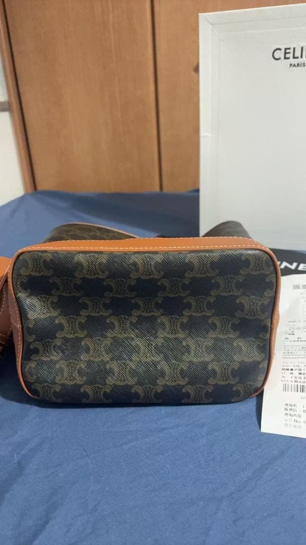 スモールバケット　ショルダーバッグ