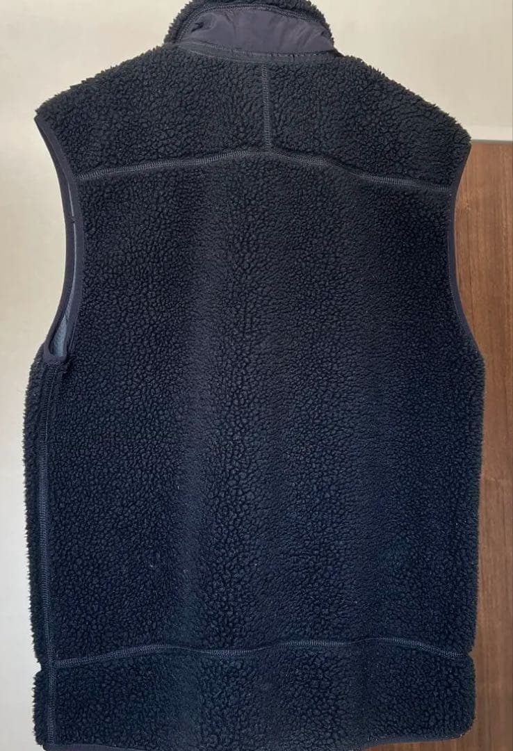 パタゴニア　フリースベスト　ブラック　Mサイズ