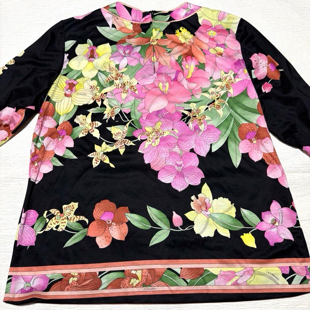 ア*タ様 LEONARD レオナール フラワープリント 長袖 トップス