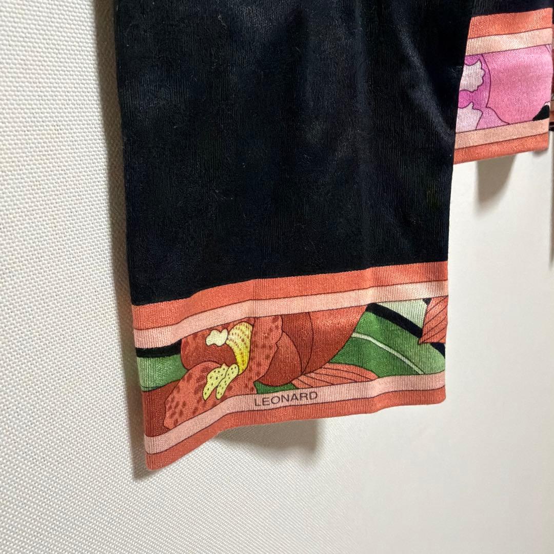 ア*タ様 LEONARD レオナール フラワープリント 長袖 トップス