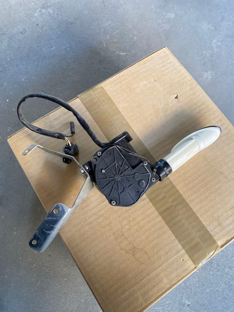 gp2 フィットシャトル　純正オプション　コーナーポール一式