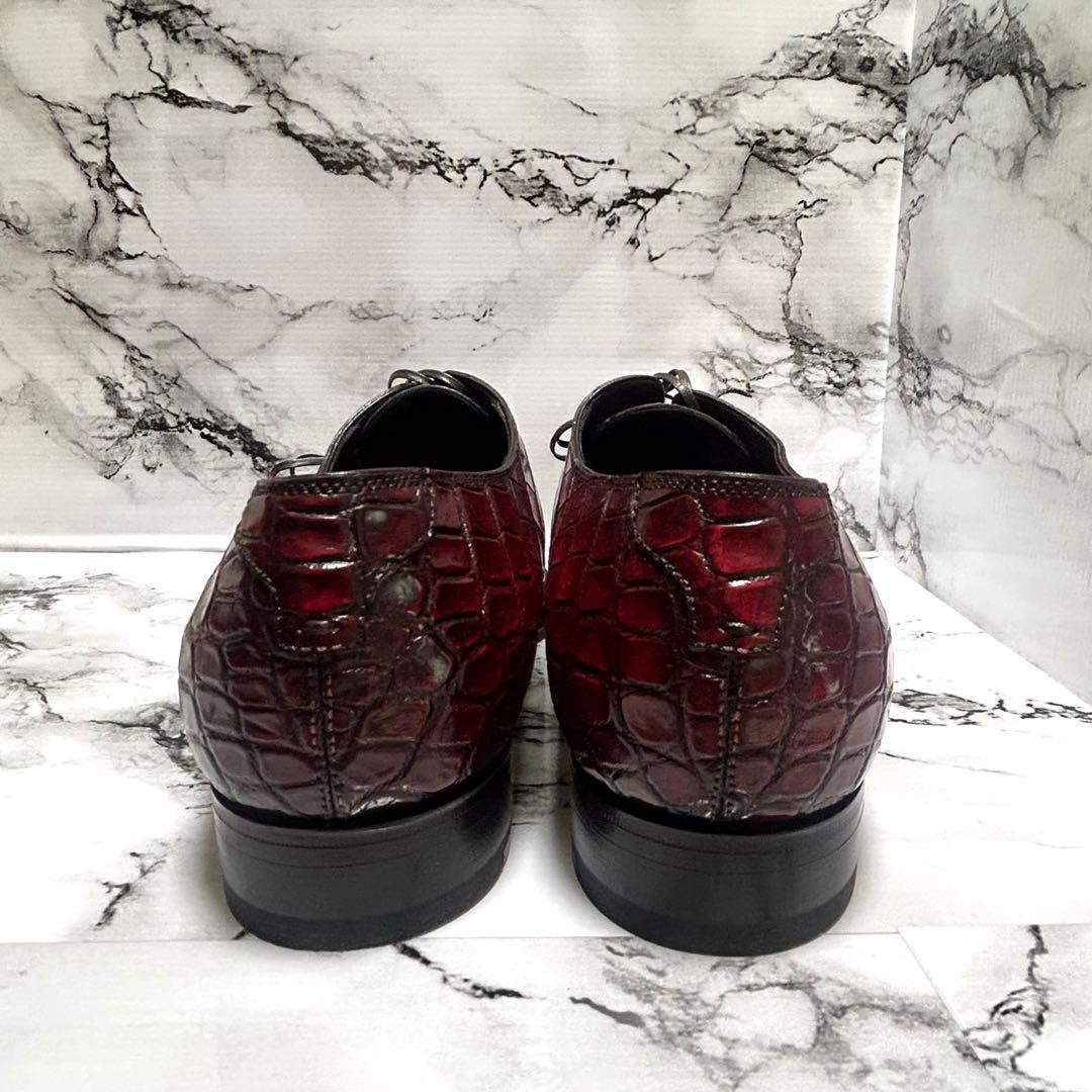 未使用　ボリーニ　レザーシューズ　8 1/2表記　ワニ革　ホールカット　革靴