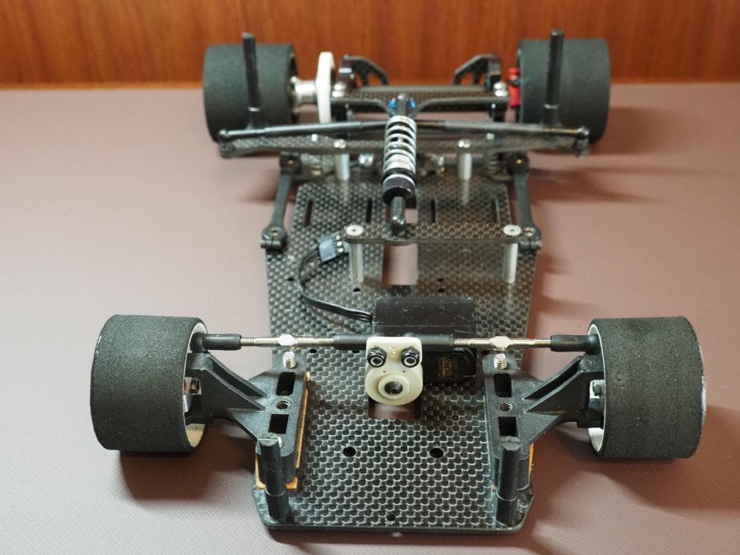 ラジコン 1/12レーシングカー トゥエルブ DDドライブ