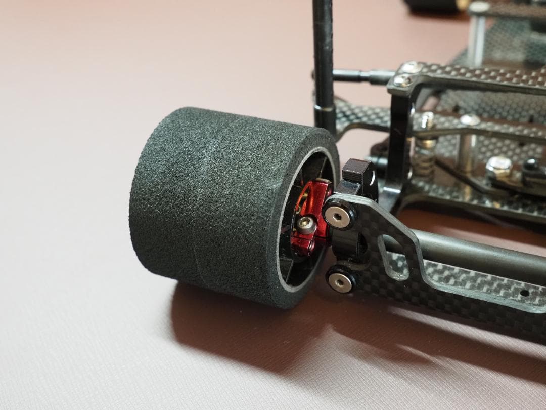 ラジコン 1/12レーシングカー トゥエルブ DDドライブ