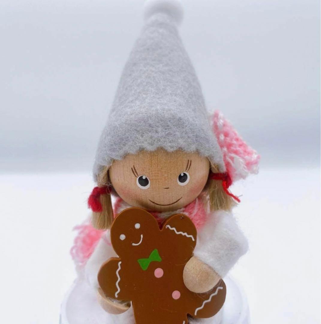 ノルディカニッセ　2023 三越伊勢丹限定　クッキーをあげる女の子