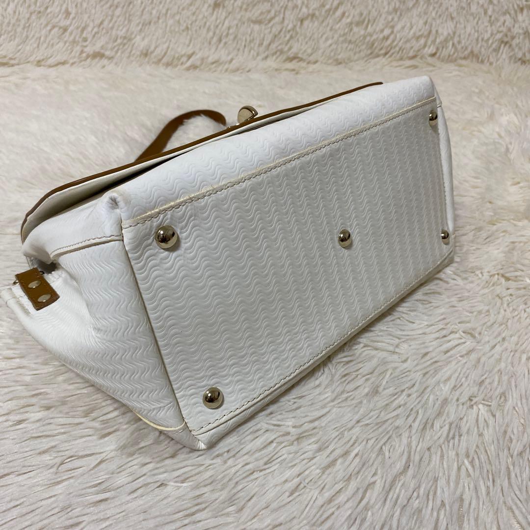 ザネラート ポスティーナ レザー ターンロック ハンドバッグ 2WAY 美品