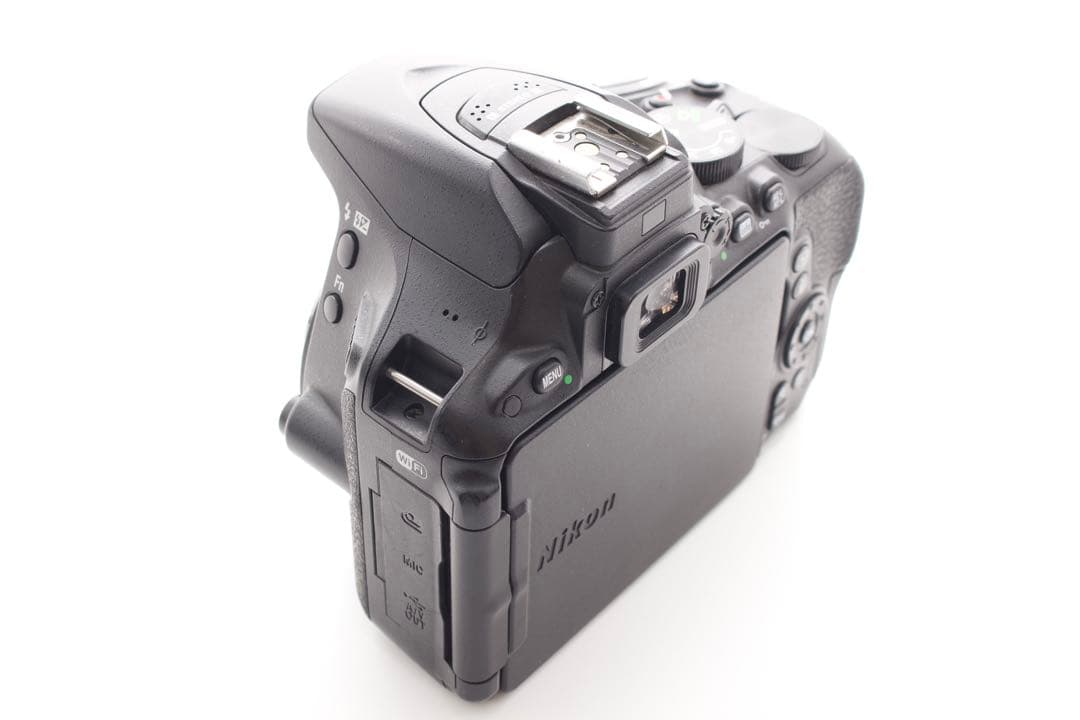 最終価格❣️Nikon D5500 標準レンズキット　手ぶれ補正　箱Wi-Fi搭載