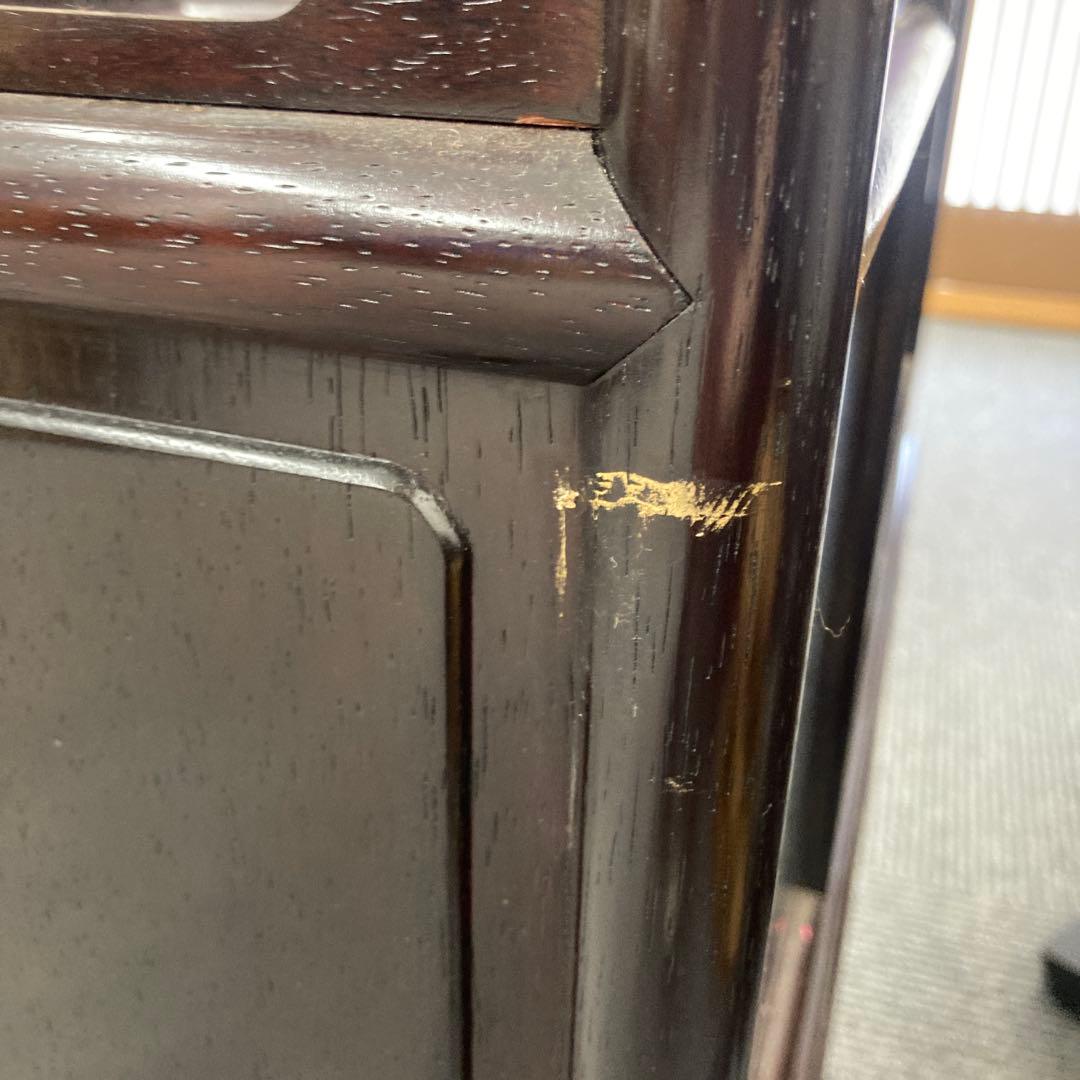紫檀 茶箪笥 違い棚 飾り棚 和家具 茶棚 牡丹 蝶 収納 透かし彫り 彫刻